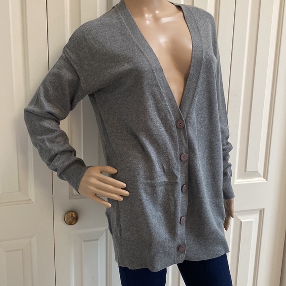 Fever Womens L Grey Button Up Cardigan. Thin and comfy. Perfect Layering piece. - Picture 2 of 11